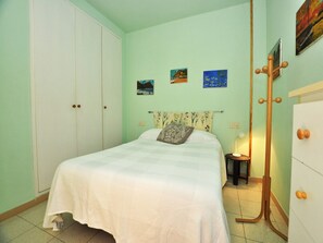 Apartment - Apartment in Roses Near Sta. Margarita Beach (Roses)