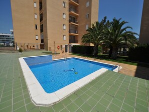 Apartment | Pool - Apartment in Roses Near Sta. Margarita Beach (Roses)