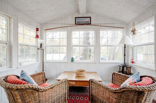 Cozy Chalet by Lake MI&Dunes with Fire Pit