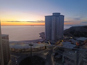 Terrace/patio - E1 18th Floor Studios, Sea & Beach Views (Gibraltar)