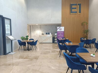 E1 Studios, Sea & Beach Views, High Floor