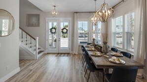 منزل (4 Bedrooms) | المنشأة من الداخل