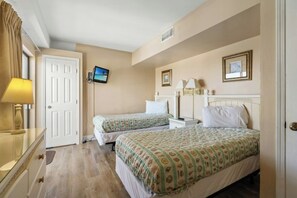 2 bedrooms, desk, free WiFi, bed sheets - Ocean View Palace Resort 1813- 2BR- Pool, Hot Tub (Myrtle Beach)