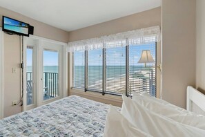 2 sovrum, skrivbord, gratis wi-fi och sängkläder