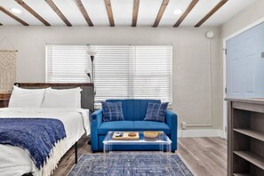 Desk, iron/ironing board, free WiFi, bed sheets