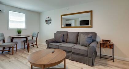 3 Mi to Beaches: Peaceful Wareham Getaway