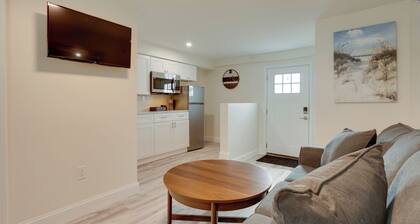 3 Mi to Main Street: Newly Renovated Wareham Apt!