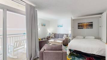 Bügeleisen/Bügelbrett, Internetzugang, Bettwäsche