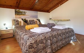 2 chambres, fer et planche Ă repasser, accĂšs au Wi-Fi (inclus)