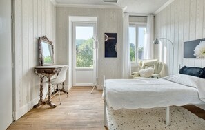 4 Schlafzimmer, Bügeleisen/Bügelbrett, Reisekinderbett, kostenloses WLAN