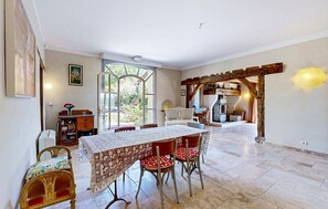 Interior - Beautiful home in Ossages (Ossages)
