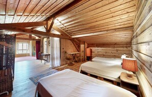 5 chambres, fer et planche à repasser, Wi-Fi gratuit