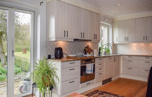 Frigorifero, forno, lavastoviglie, macchina per tè/caffè