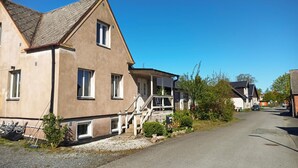 Unclassified image, 4 of 24, button - Cozy home in Hammenhög with WiFi (Hammenhög)