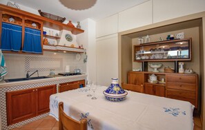 Refrigerador, microondas, parrilla de estufa y lavavajillas 
