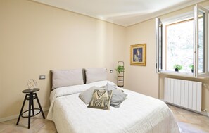 Bügeleisen/Bügelbrett, kostenloses WLAN