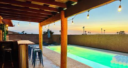 Downtown Havasu-1 Mile to London Bridge, Pool, Boat parking and spa