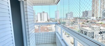 Cozy beach apartment, large for up to 8 guests, with balcony.