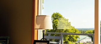 House w/Scenic Deck, Hot Tub & Barn