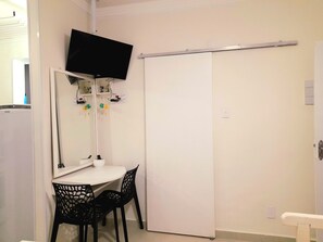 Dining - Cozy apartment - right on the sand - Canto do Fore (Canto do Forte Praia Grande)