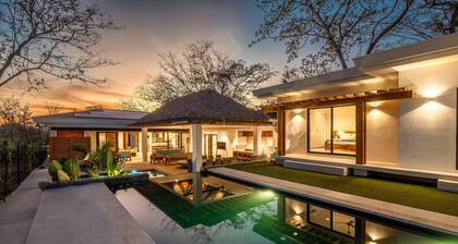 New 4BR Luxury Home – Pool, Water Slide, Jacuzzi & Outdoor Entertaining