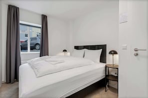 4 chambres, fer et planche à repasser, Wi-Fi, draps fournis