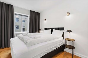 4 quartos, ferros/tábuas de passar roupa, Wi-Fi, roupa de cama