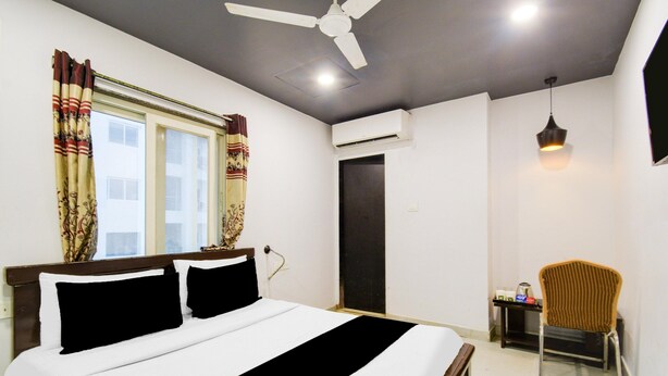 Unclassified image, 1 of 23, button - Classic Alpine Glow Peak (Hyderabad)