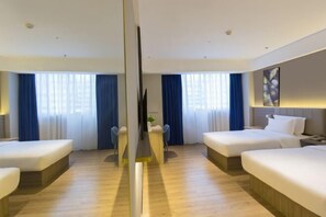 Room - 7 Days Premium (Guangzhou Kecun Metro Station Pazhou Exhibition Center) (Guangzhou)