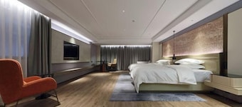 Xingtai Business Hotel