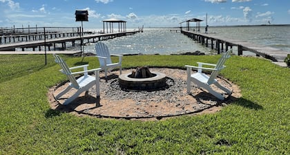 Flamingo Island House Island Living! 1-6 Guest