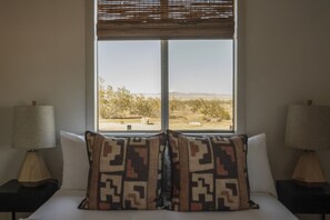 1 soverom, skrivebord, wi-fi og sengetøy