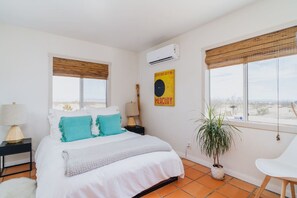 1 habitación, escritorio, wifi y ropa de cama