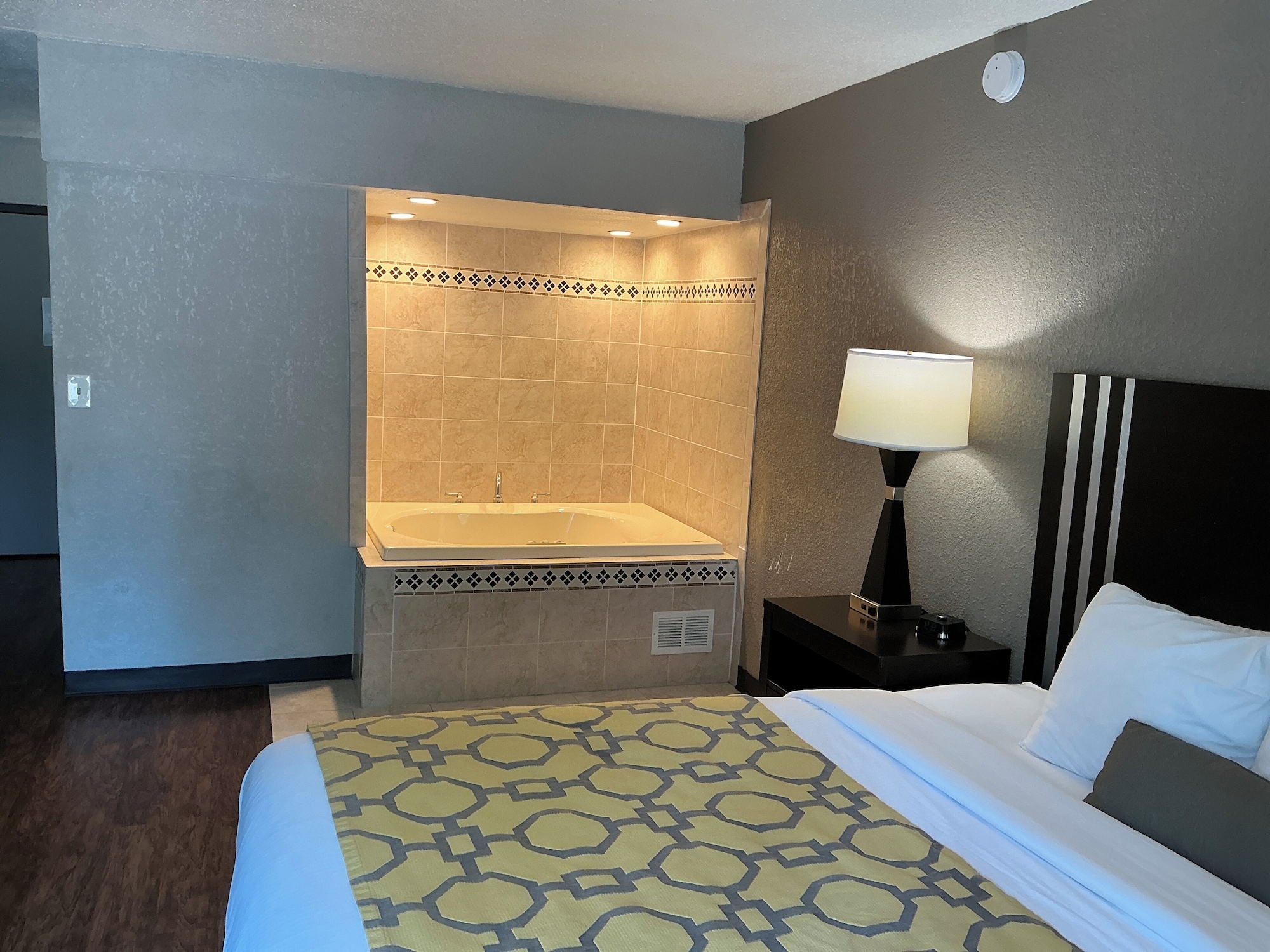 2 Star Hotels