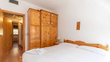 1 makuuhuone, vuodevaatteet