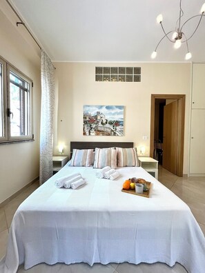 1 bedroom, iron/ironing board, WiFi, bed sheets - Silene Charme Apartment Taormina - Cozy apartment in the heart of the city (Taormina)