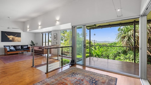 Relaxed Luxury with Stunning Pyramid Views & Private Pool