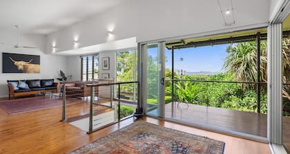 Relaxed Luxury with Stunning Pyramid Views & Private Pool