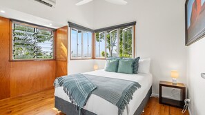 2 Schlafzimmer, Bügeleisen/Bügelbrett, Reisekinderbett, kostenloses WLAN