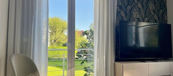 NEW: Top vacation home in Hanover, 120 sqm - modern, quiet. Close to the trade fair & city center.