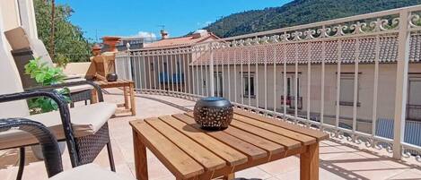 エコノミー アパートメント ペットとの宿泊可 マウンテンビュー | テラス / パティオ