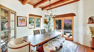 Luxury House, Multiple Beds, Pets Allowed, Valley View | Living area | Fireplace