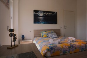 1 Schlafzimmer, Bügeleisen/Bügelbrett, Reisekinderbett, kostenloses WLAN