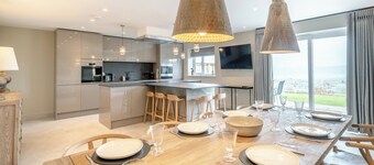 Meadow View - UK49066