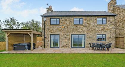 Meadow View - UK49066