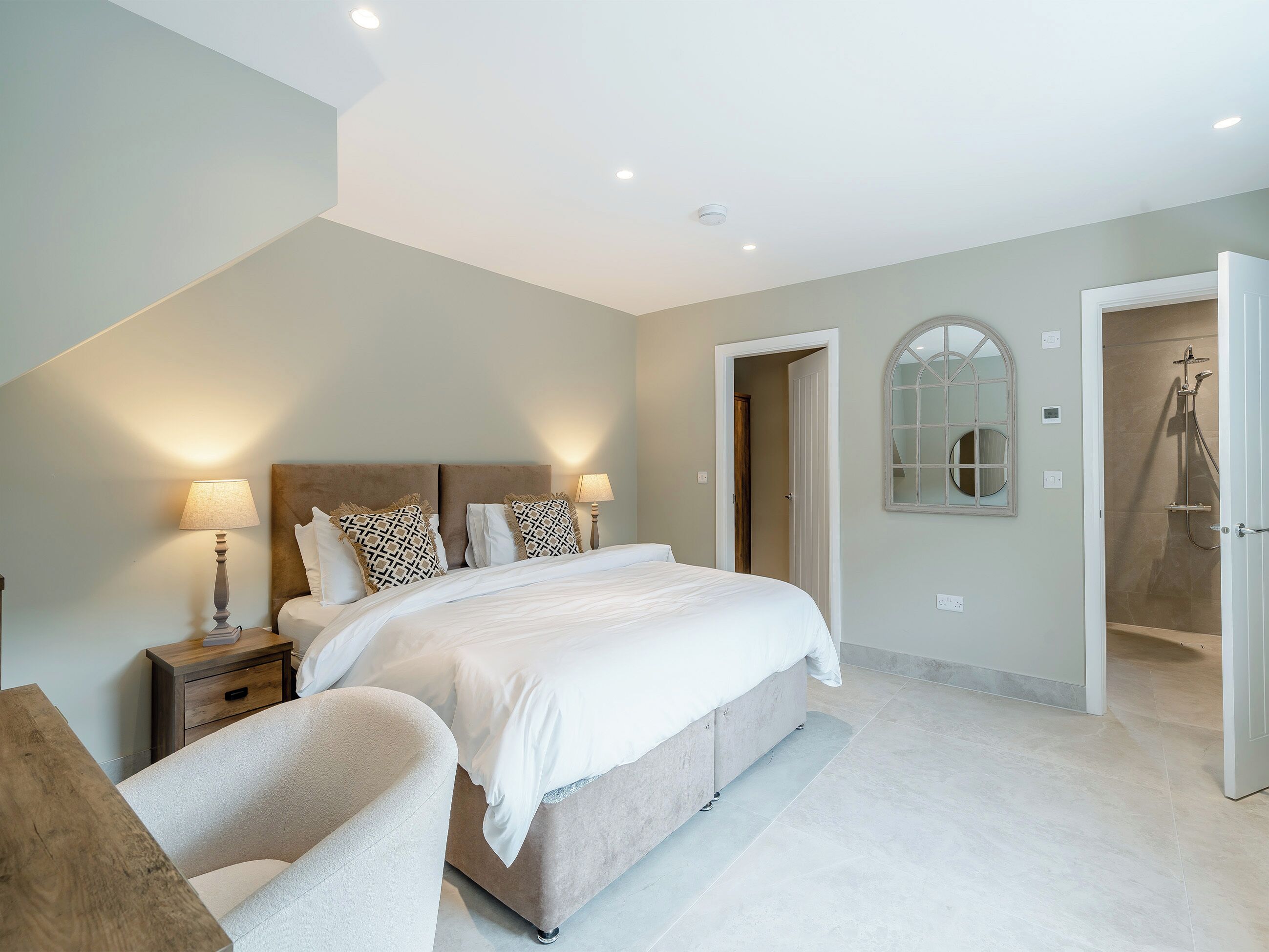 4 chambres, accès au Wi-Fi (inclus), literie fournie