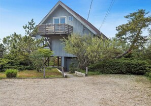 Exterior - Bespoke Bayfront A-Frame – 298 Dune Rd, Westhampton Beach (Westhampton Beach)