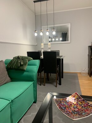 Smart TV, books - Black Forest Oasis Your retreat in the Black Forest - relax and feel good. (Gaggenau)