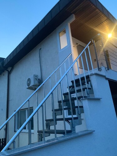  Black Forest Oase
Ihr Rückzugsort im Schwarzwald – Entspannen und Wohlfühlen.