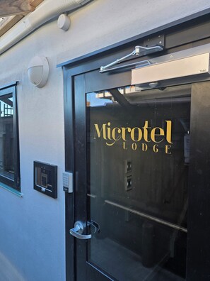 Inngangur í innra rými